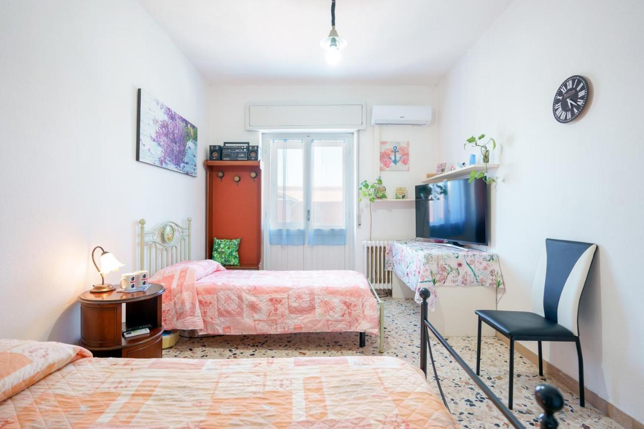 B&B Pothos - Eng Ita - Air Conditioning Wi-Fi Fridge Netflix Local Guide - Aria Condizionata, Frigo, Internet, Guida Locale Cagliari Luaran gambar